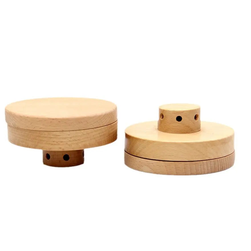 Wooden cocktail smoke maker suit