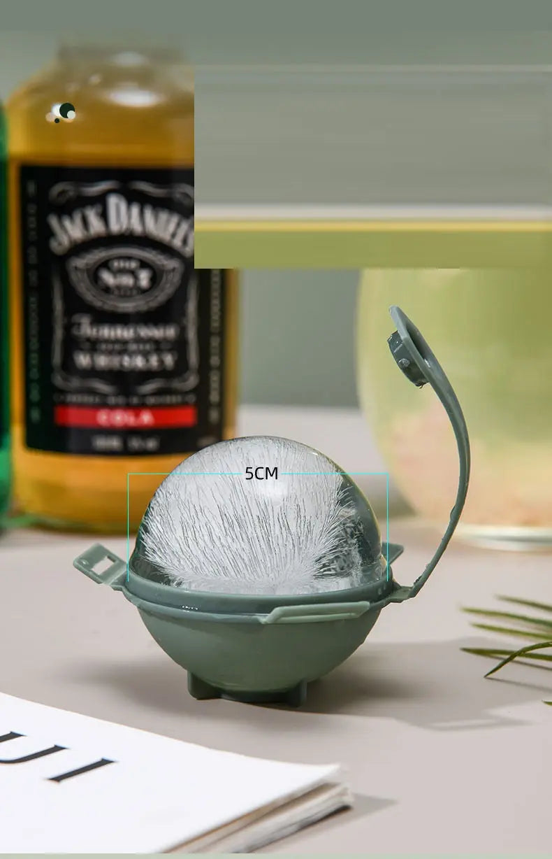 Whiskey round ice ball mold and silicone ice tray